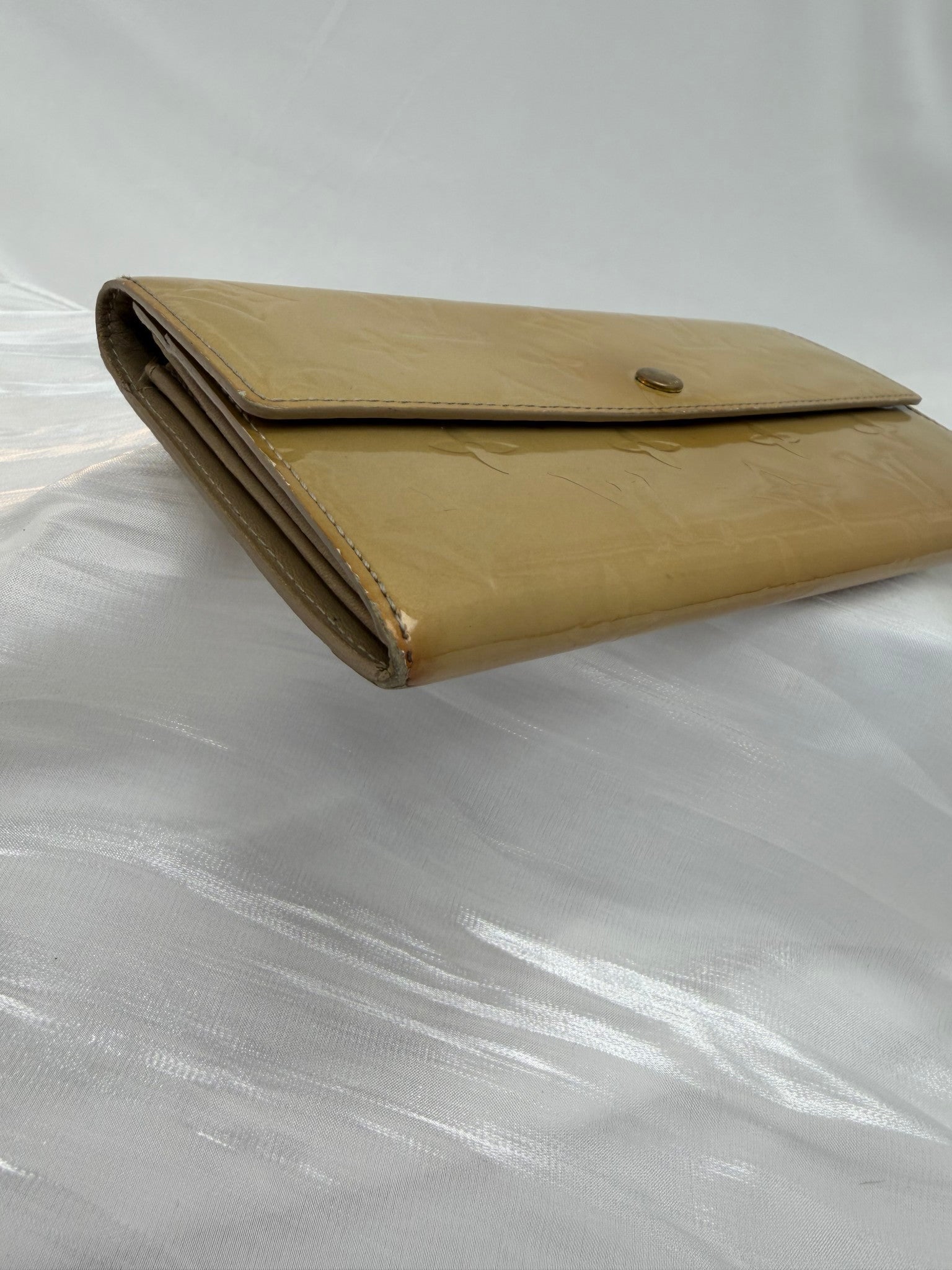 Louis Vuitton Yellow Vernis Sarah Wallet