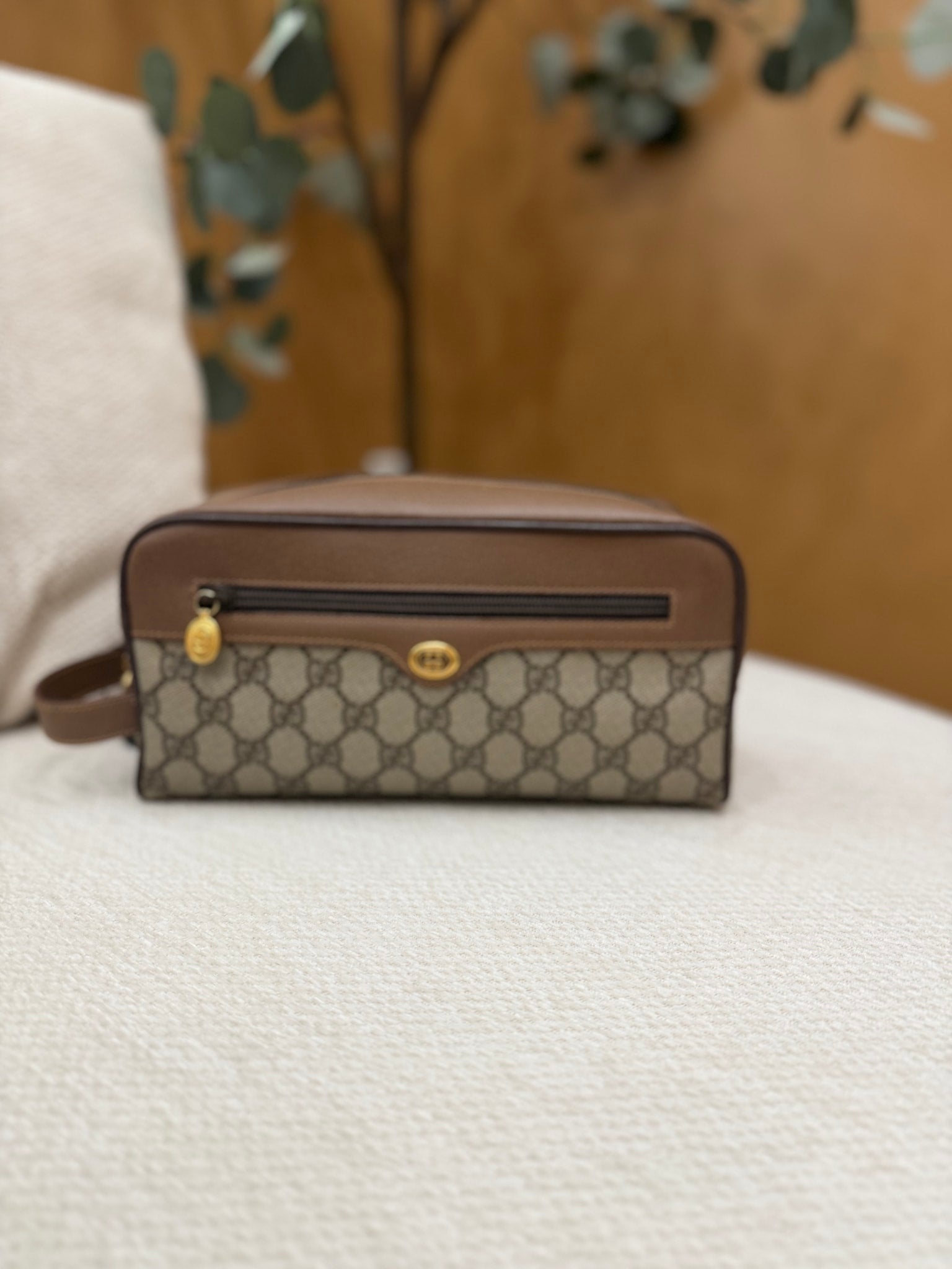 Gucci Brown Coated Canvas GG Print Vintage Toiletry Case