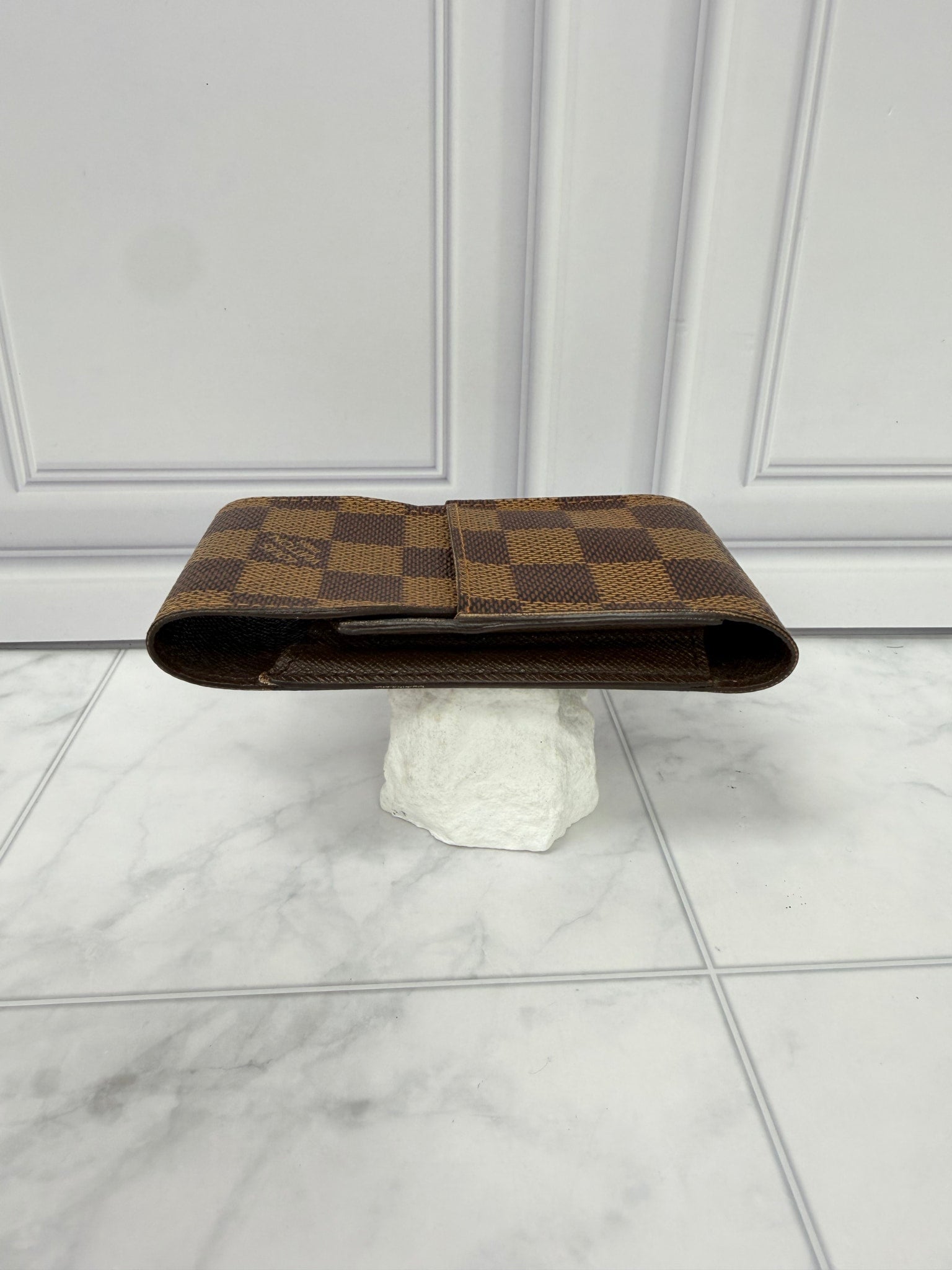 Louis Vuitton Damier Ebene Case