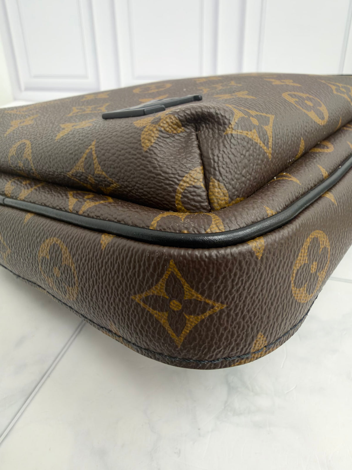 Louis Vuitton Monogram Macassar Avenue Sling Bag