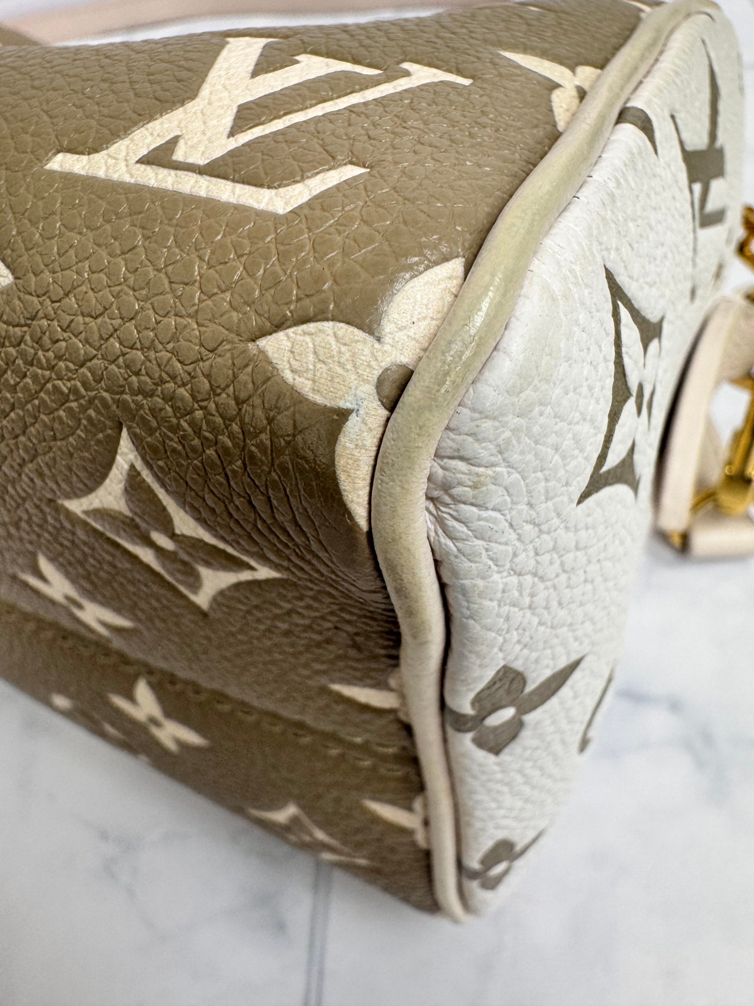 Louis Vuitton Green And White Monogram Empreinte Speedy Bandouliere 20