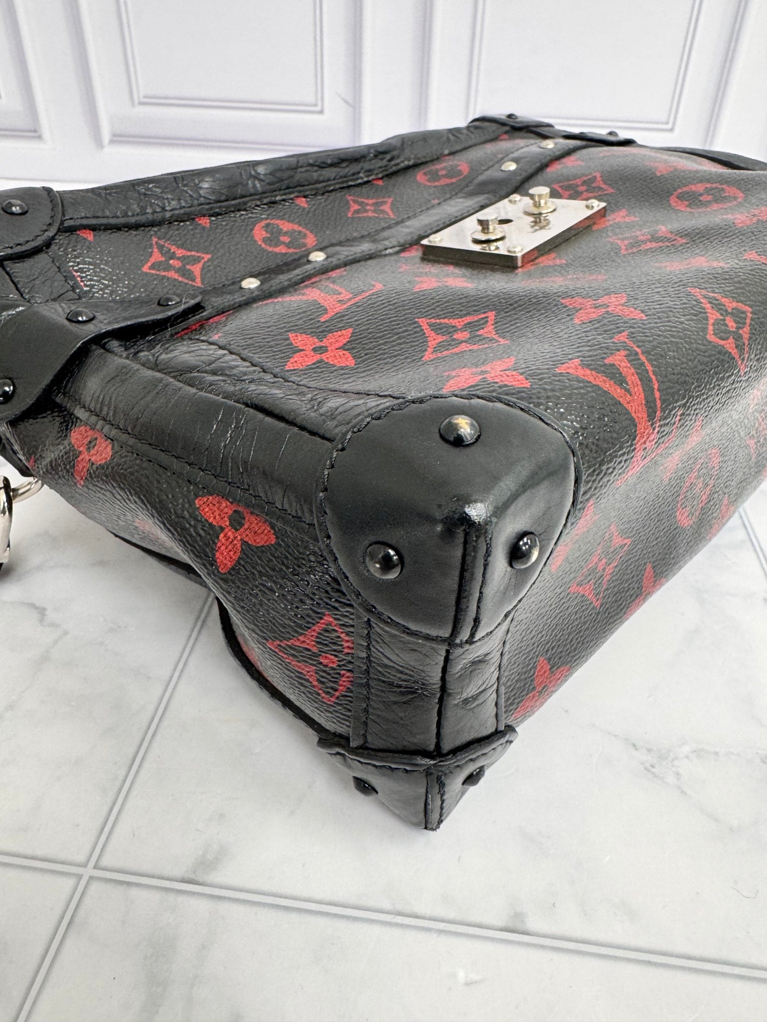 Louis Vuitton Black And Red Monogram Infrarouge Petite Malle Soft Bag GM