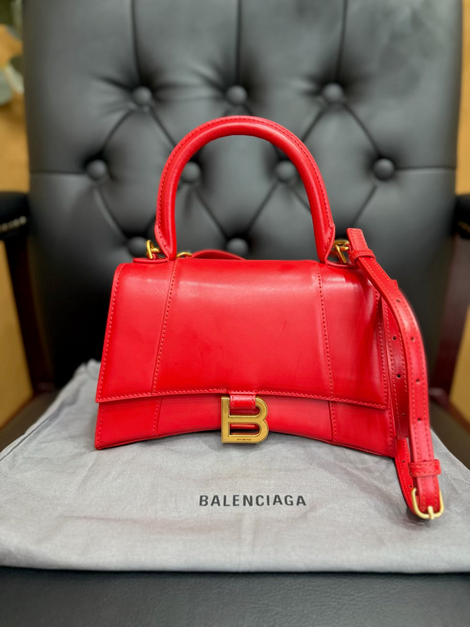 LIKE NEW Balenciaga Red Leather Small Hourglass Top Handle Bag