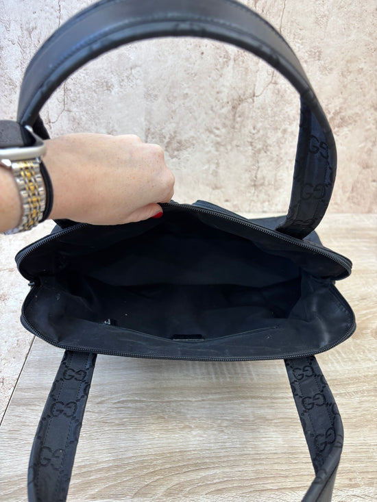 https://res.cloudinary.com/dyql5hig8/image/upload/v1759347355/owdv4hfjcspljxjhrrsq.jpg