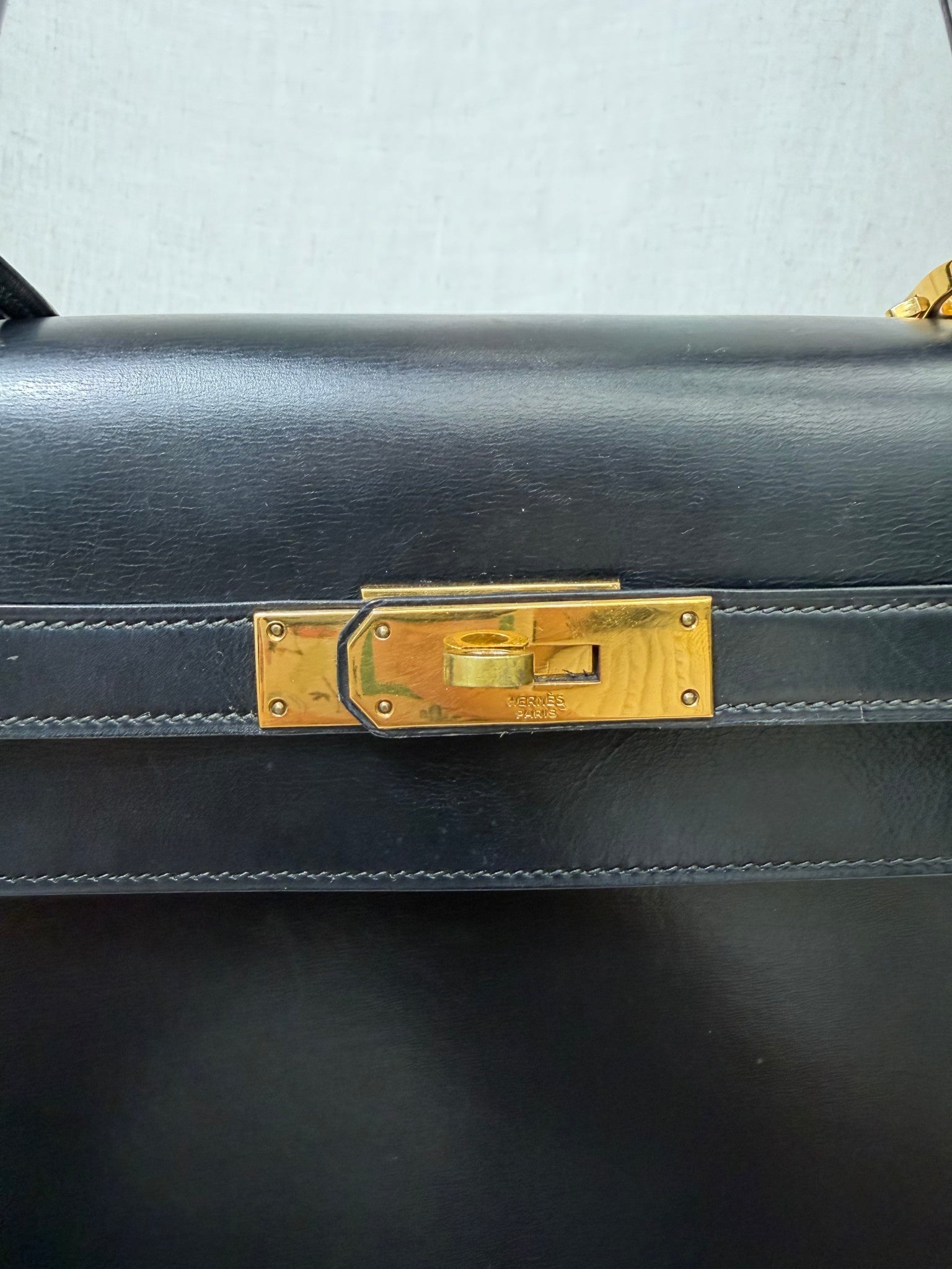 Hermes Black Box Leather Kelly 32 Handbag