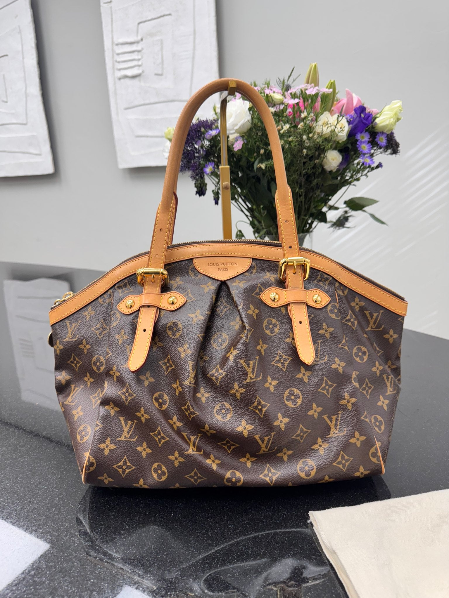 Louis Vuitton Monogram Tivoli Tote Bag GM