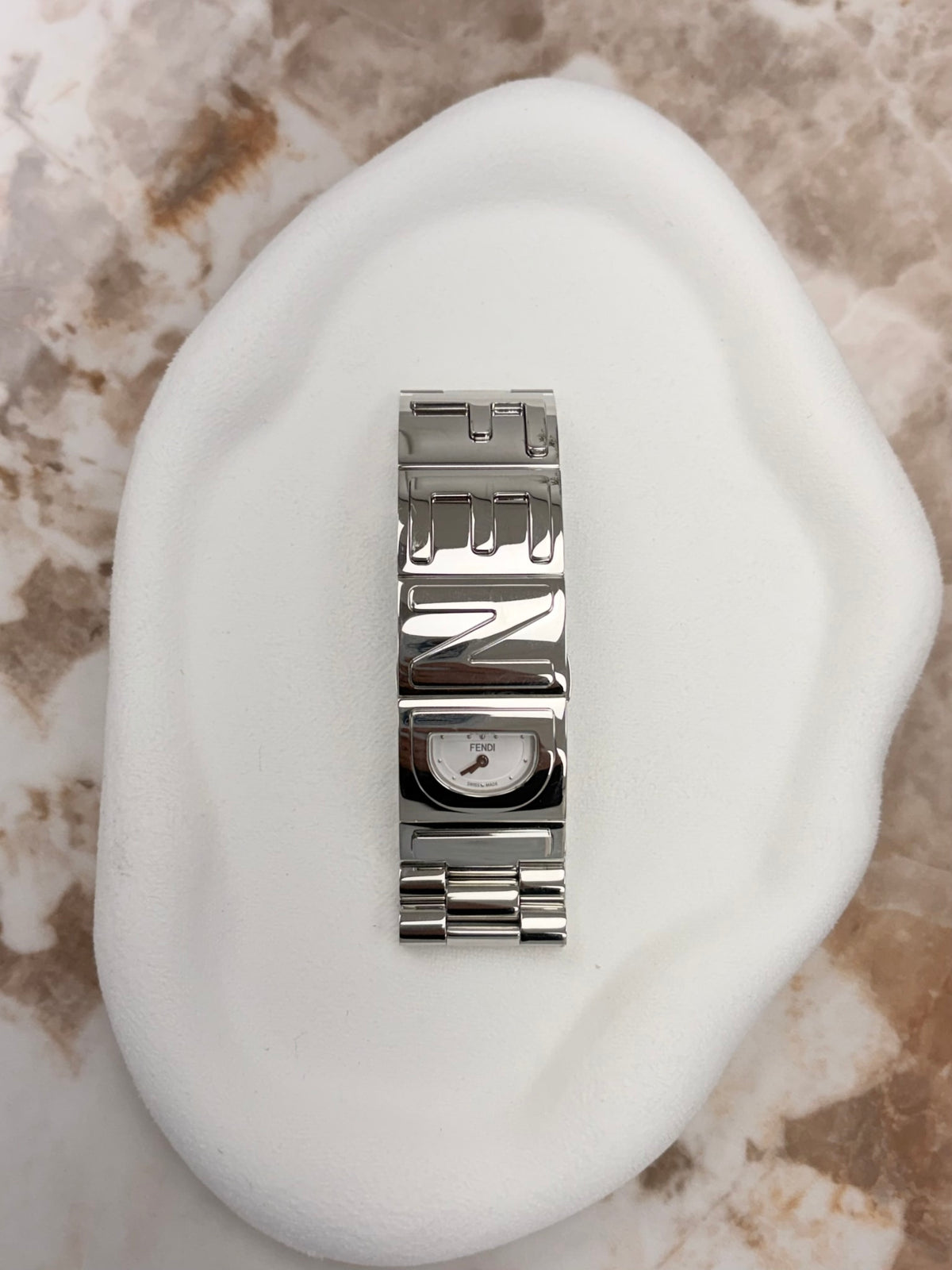 LIKE NEW - Fendi Stainless Steel Logo Watch