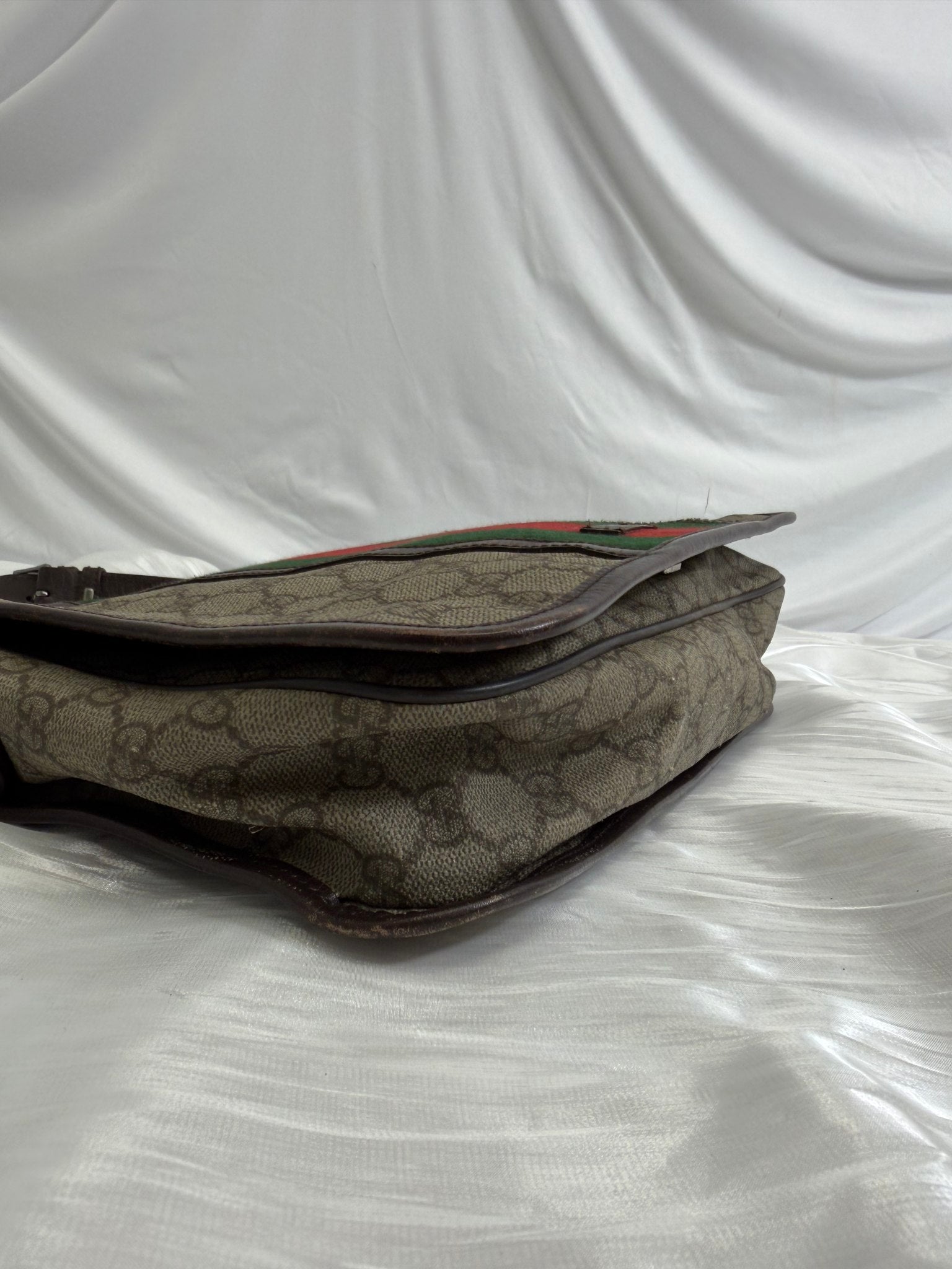 Gucci Brown GG Coated Canvas Web Messenger Bag