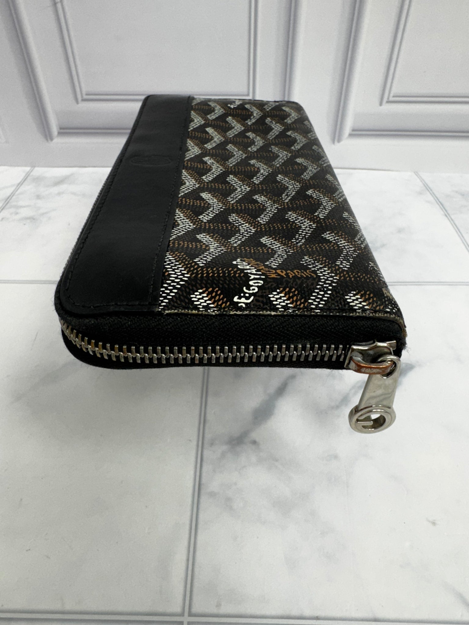Goyard Black Goyardine Leather Zippy Wallet