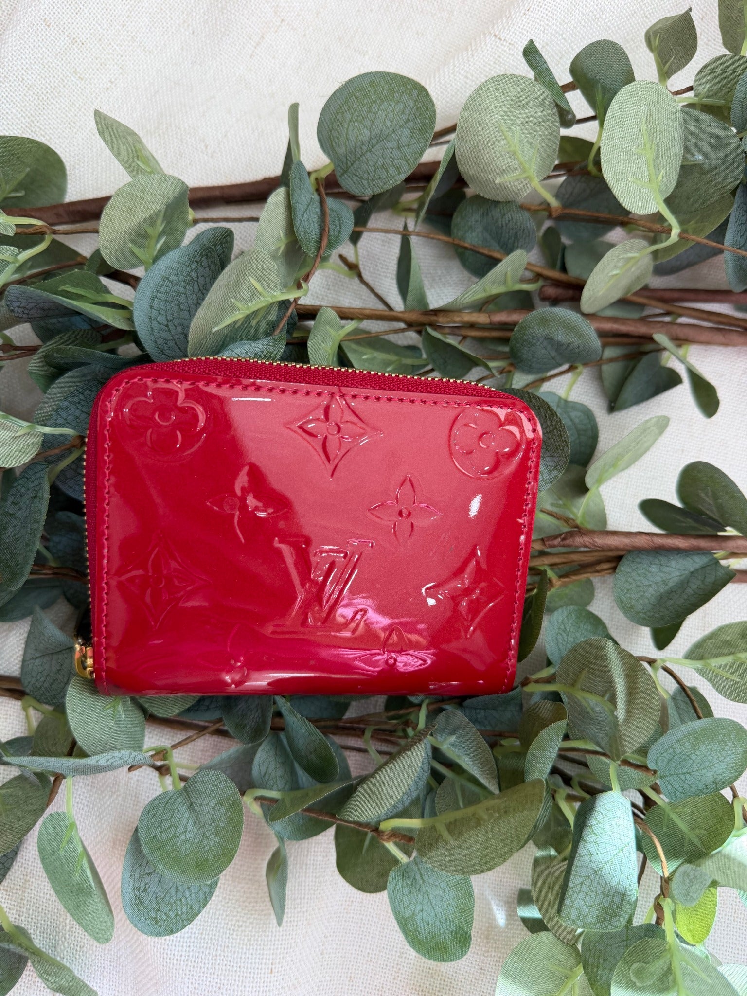Louis Vuitton Red Vernis Leather Compact Zippy Wallet 