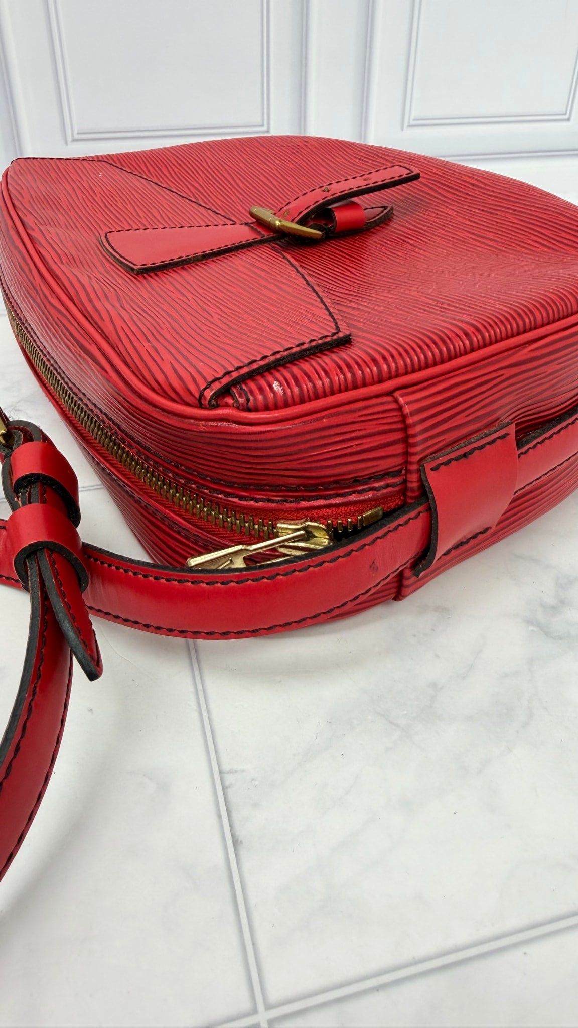 Louis Vuitton Red Epi Leather Jeune Fille Crossbody Bag