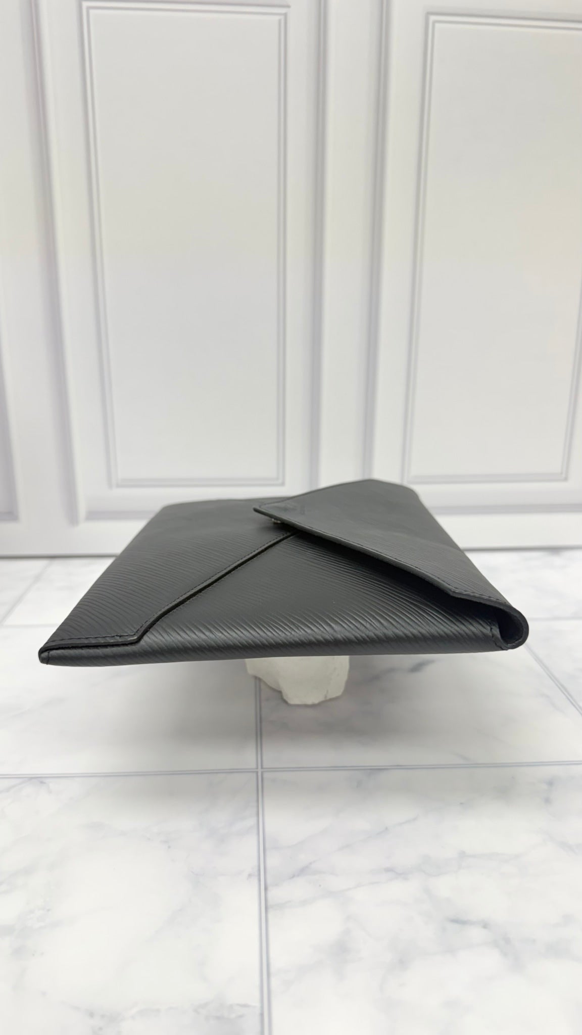 Louis Vuitton Black Epi Large Kirigami Pochette Clutch