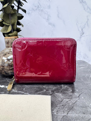 Louis Vuitton Burgundy Monogram Vernis Compact Zippy Wallet