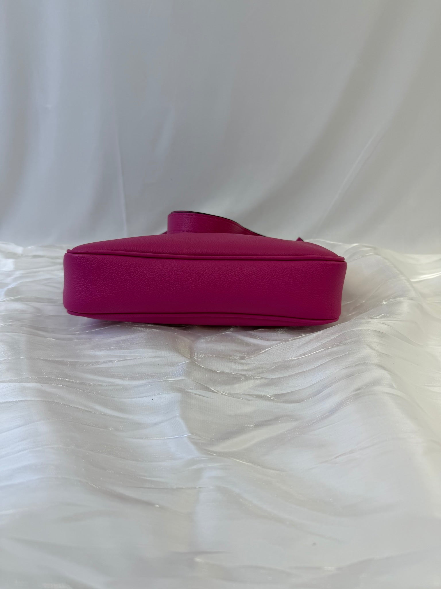 LIKE NEW-Versace Pink Leather Shoulder Bag