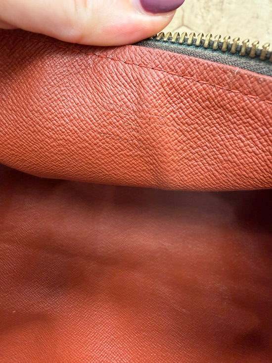 https://res.cloudinary.com/dyql5hig8/image/upload/v1758913173/pfc7nijqrcmmbskk6ruo.jpg