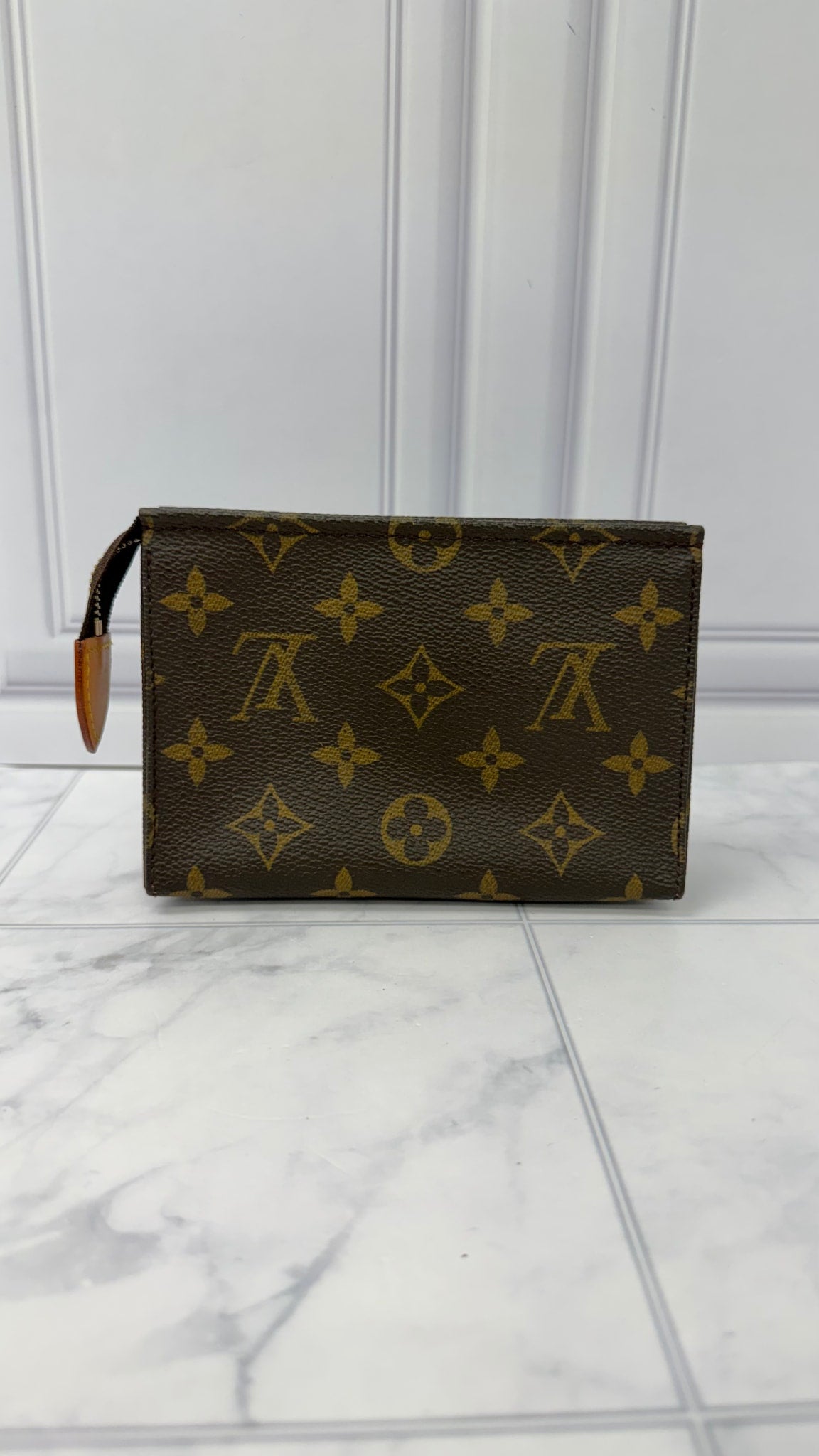Louis Vuitton Monogram Cosmetic Small Pouch 