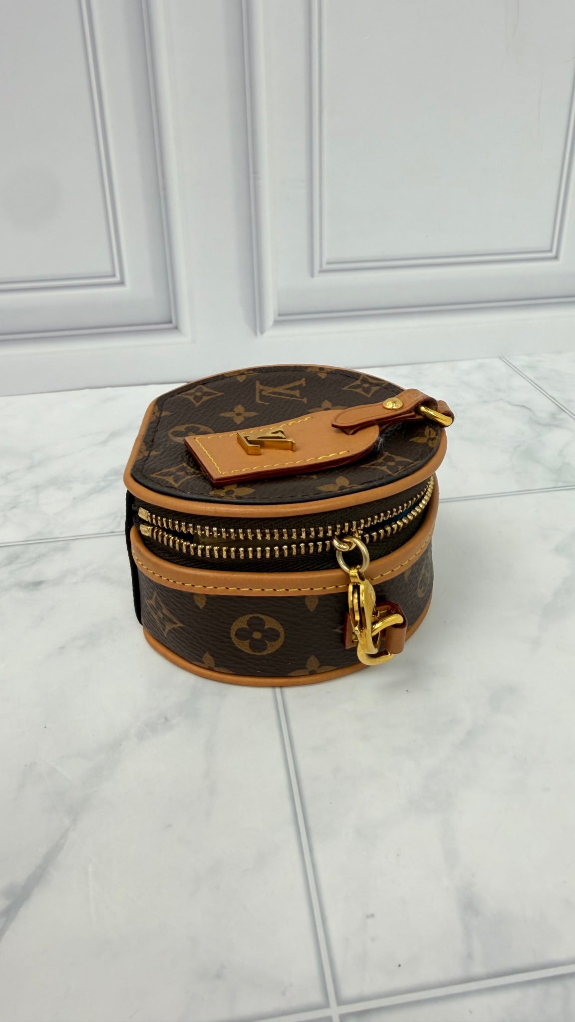 Louis Vuitton Monogram Mini Boite Chapeau Necklace Bag