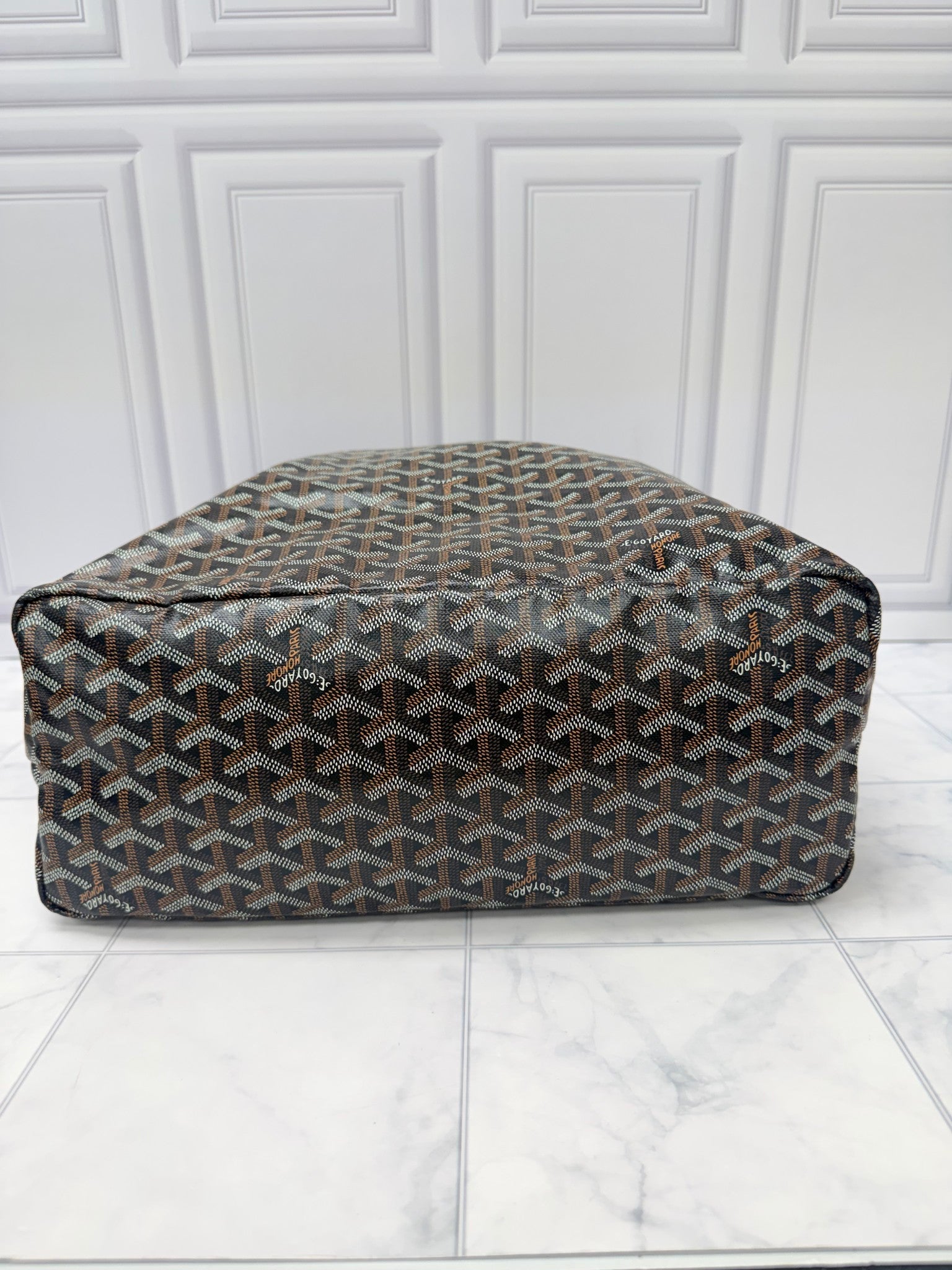 Goyard Black Goyardine Saint Louis PM Shoulder Bag