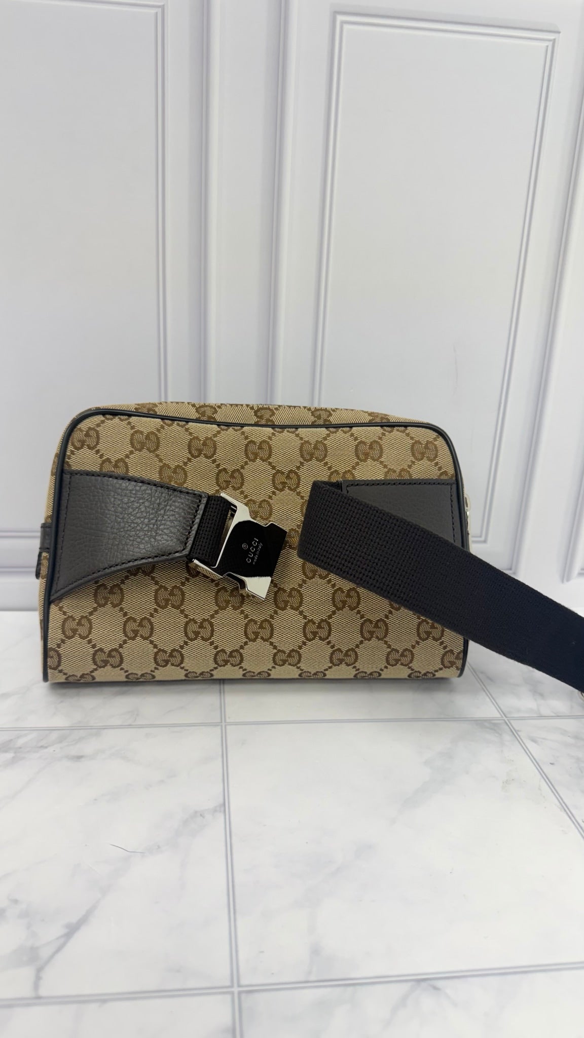 LIKE NEW - Gucci Brown GG Canvas Belt Bag 