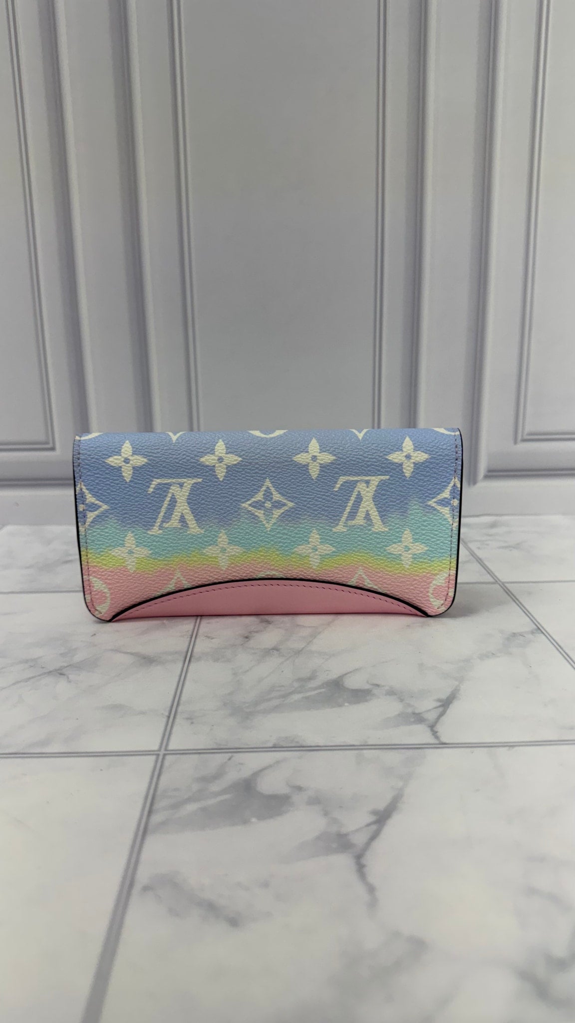 Louis Vuitton Pastel Multicolor Monogram Escale Woody Glasses Case 