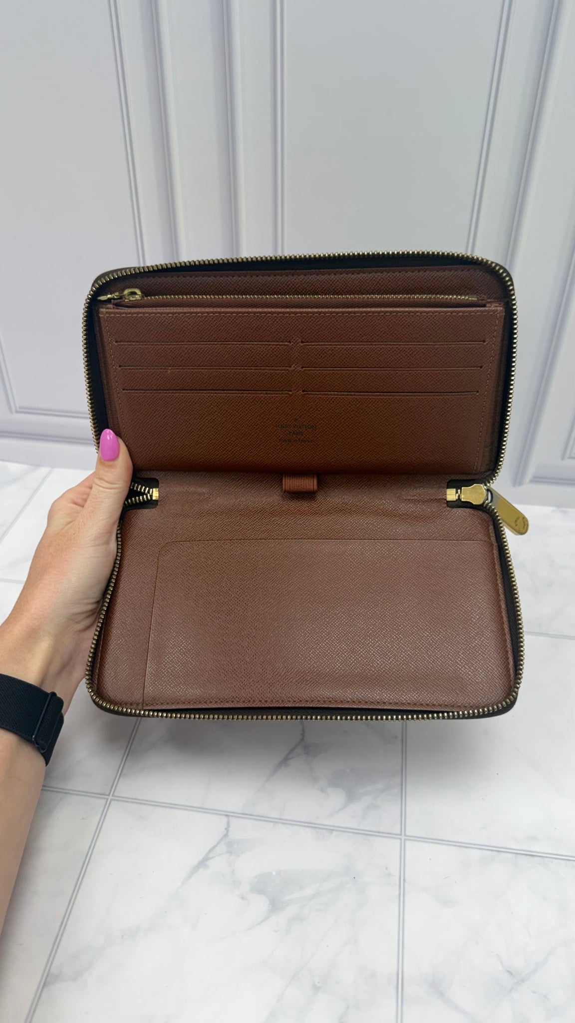 Louis Vuitton Monogram Zippy Organizer Wallet