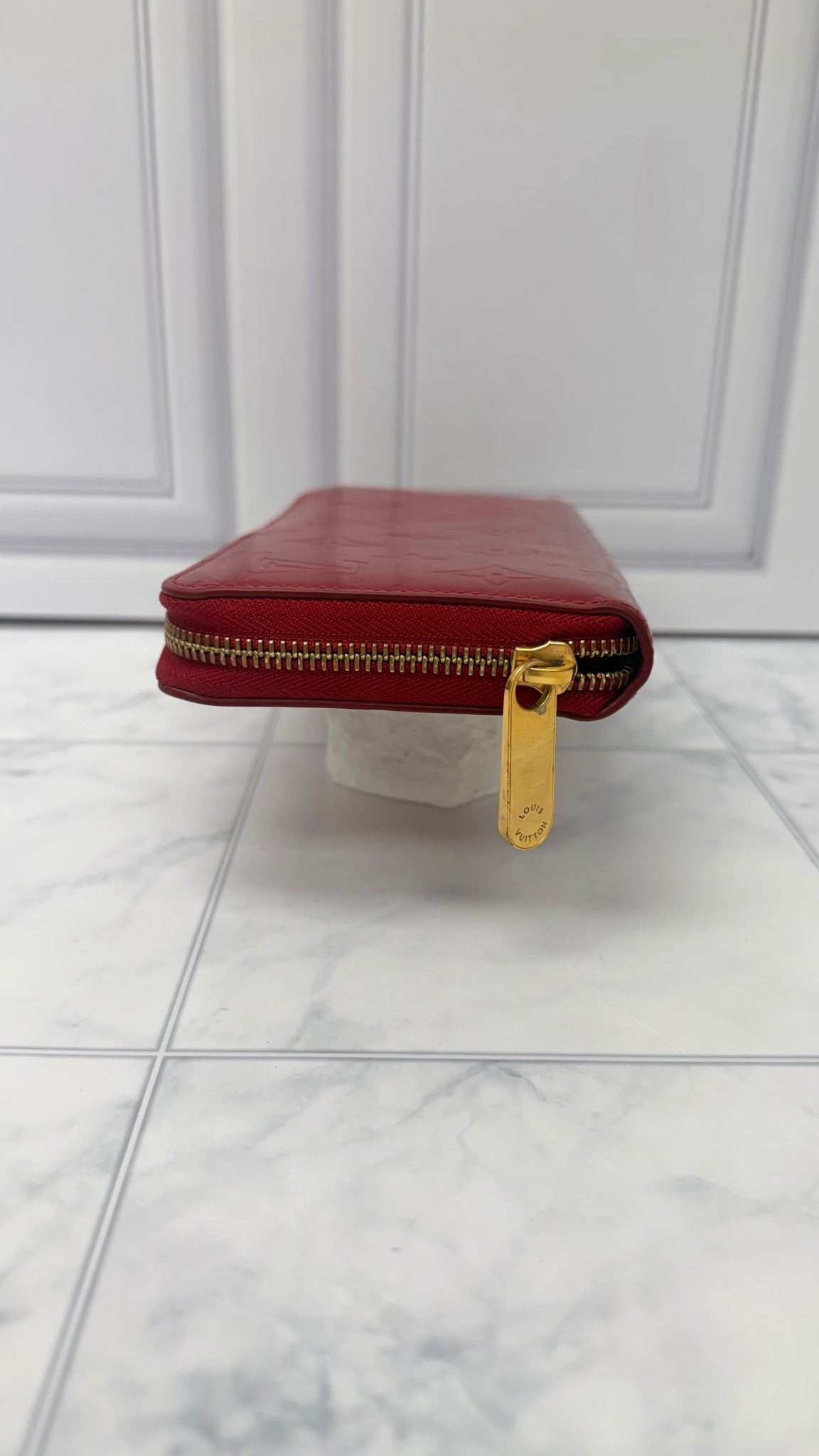 Louis Vuitton Monogram Red Vernis Leather Zippy Wallet