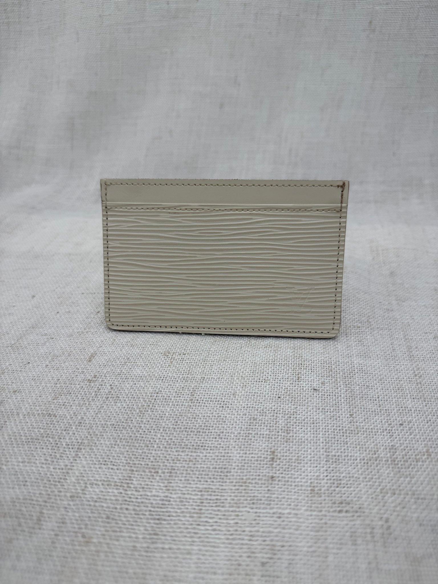Louis Vuitton White Epi Card Holder
