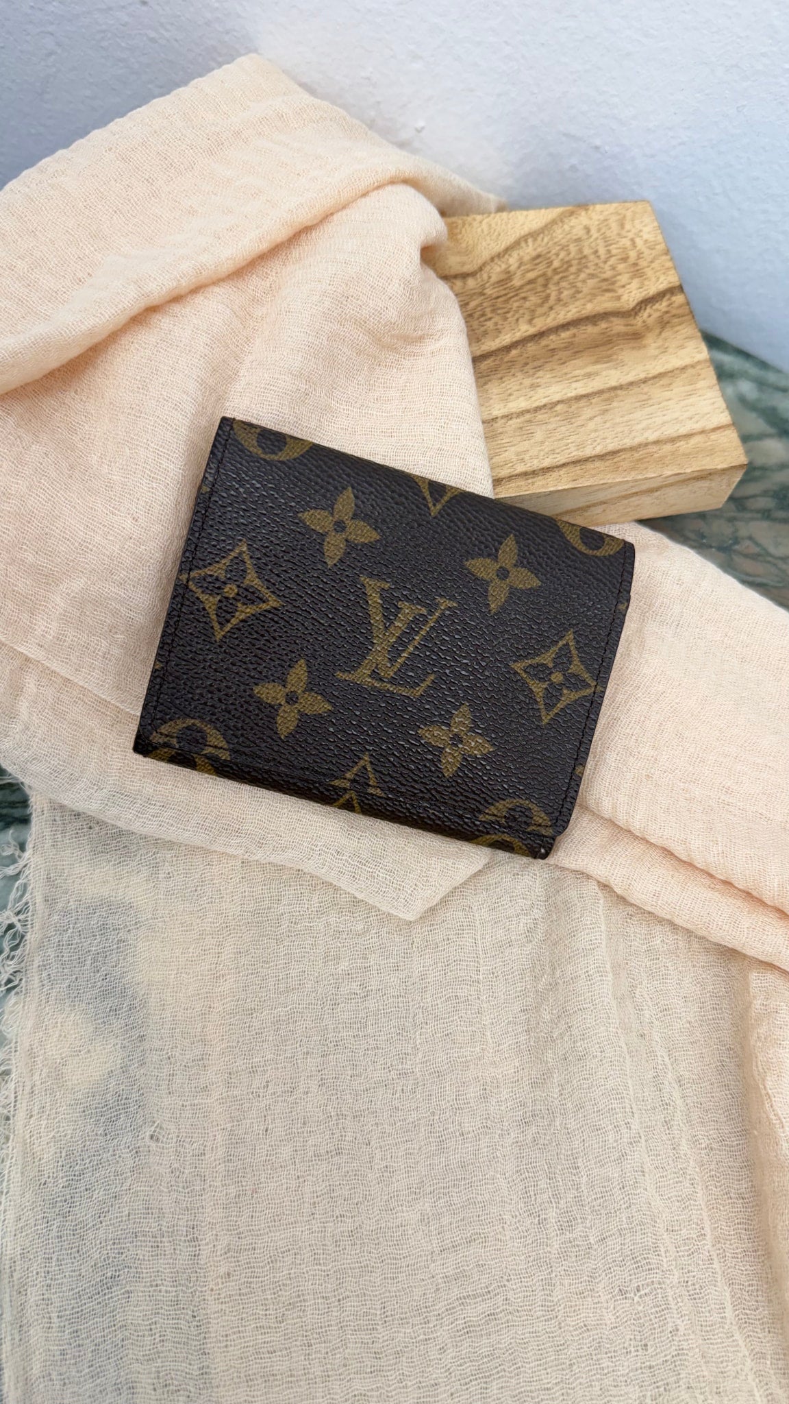 Louis Vuitton Monogram Envelope Card Holder 