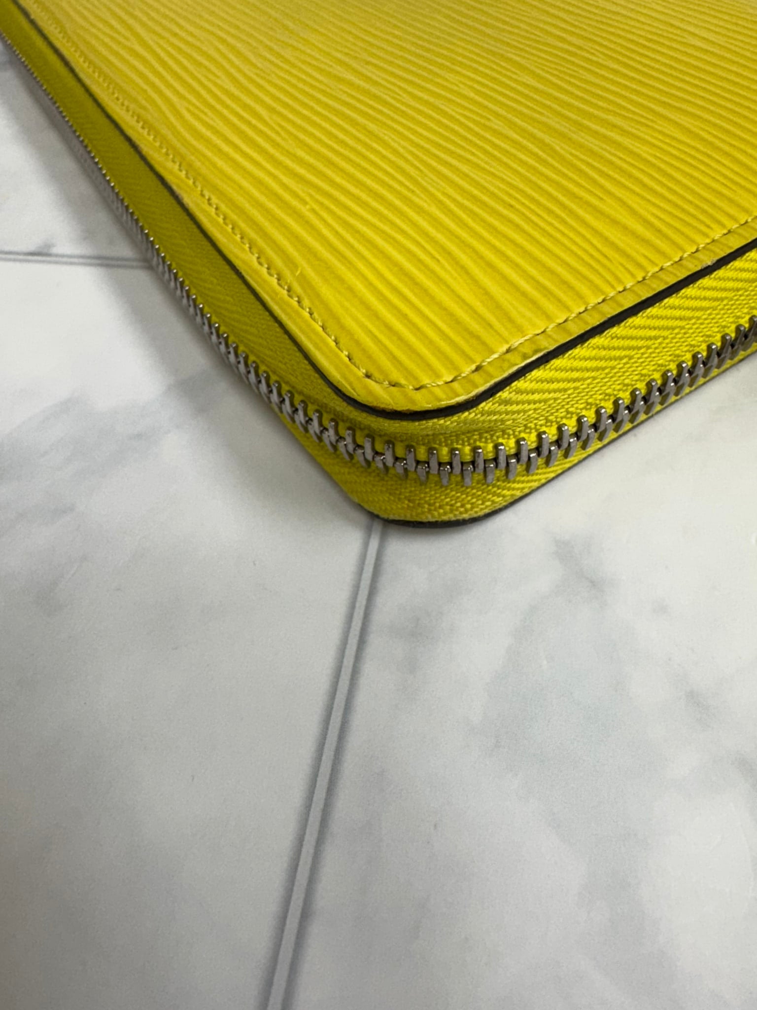 Louis Vuitton Yellow Epi Zippy Wallet