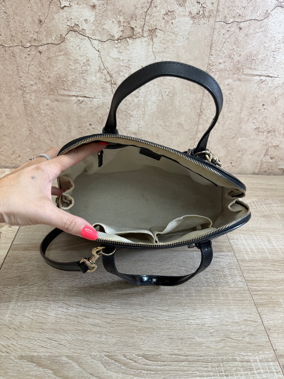Gucci Black Patent Leather MicroGuccisima Medium Dome 2Way Bag