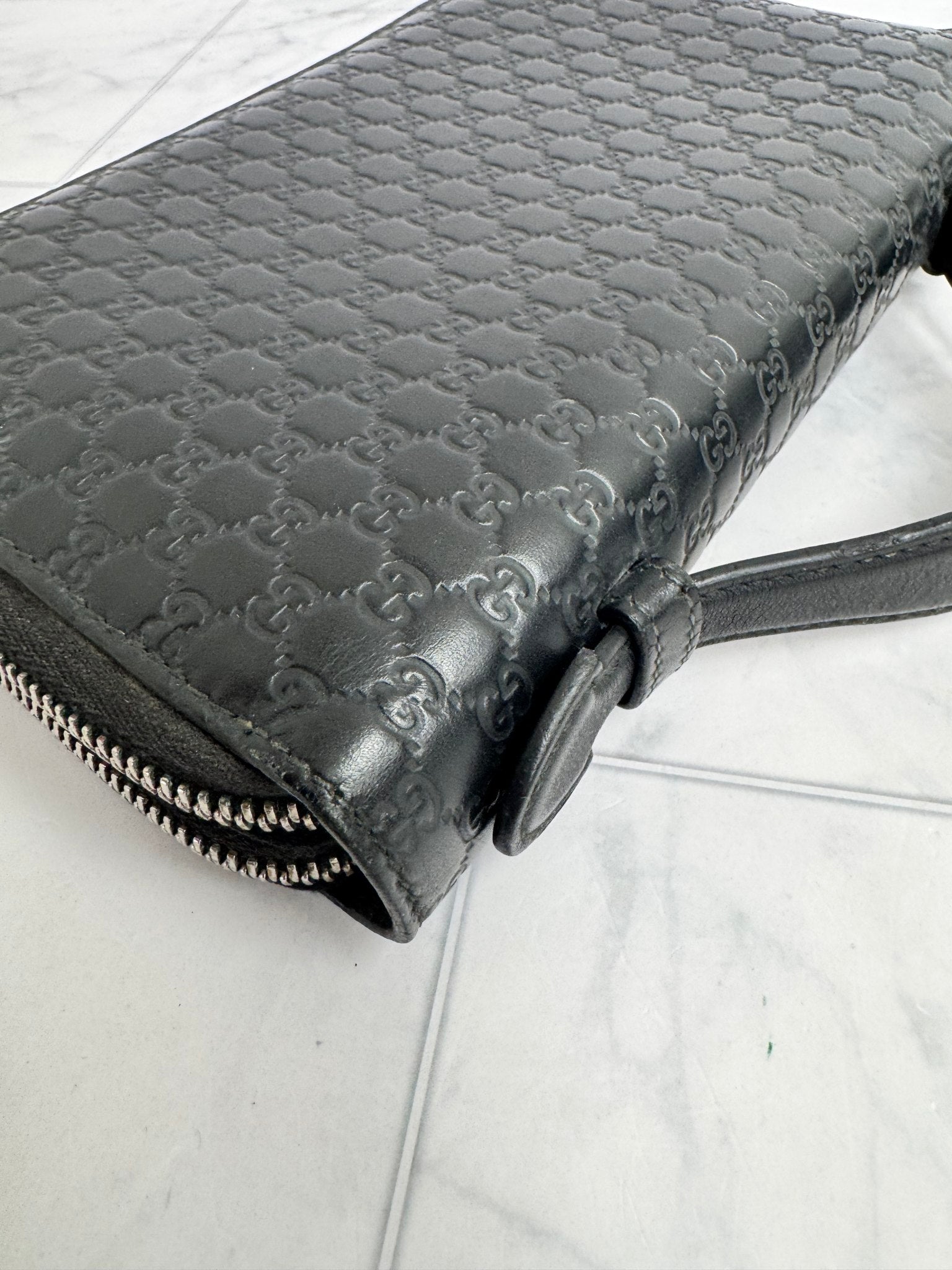 Gucci Black Embossed Microguccissima Leather Travel Zippy Organizer