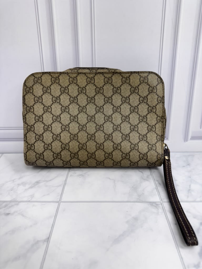 Gucci GG Supreme Coated Canvas Wristlet