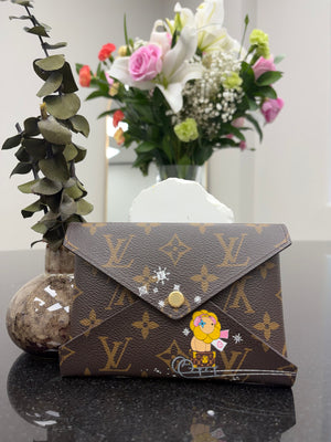 Louis Vuitton Christmas Animation Kirigami Pochette