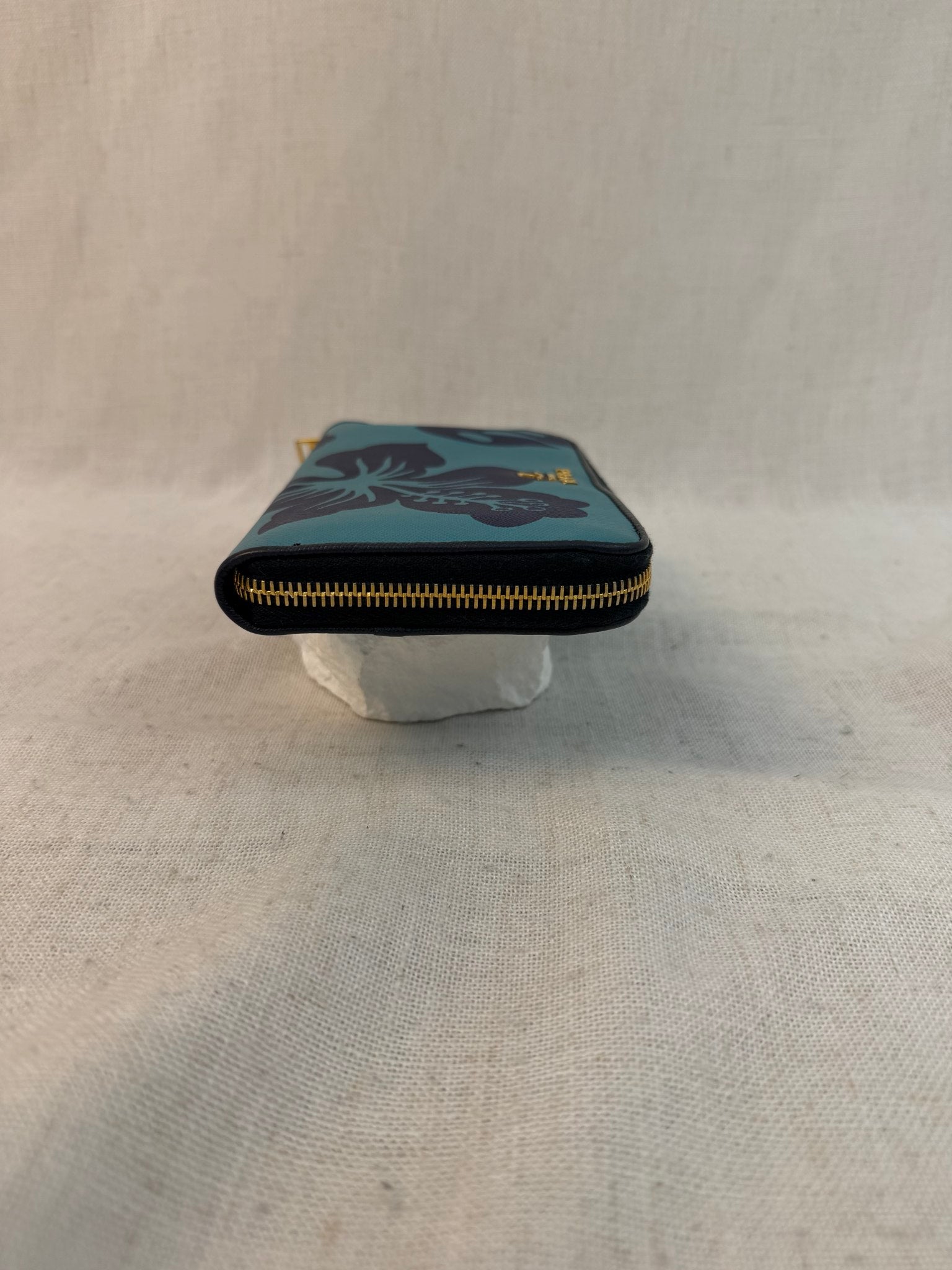 Prada Blue Saffiano Leather Floral Print Zippy Wallet