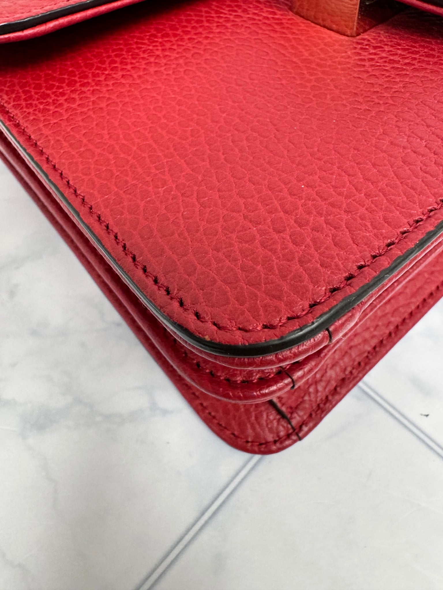 Gucci Red Pebbled Leather Interlocking G Small Chain Crossbody Bag