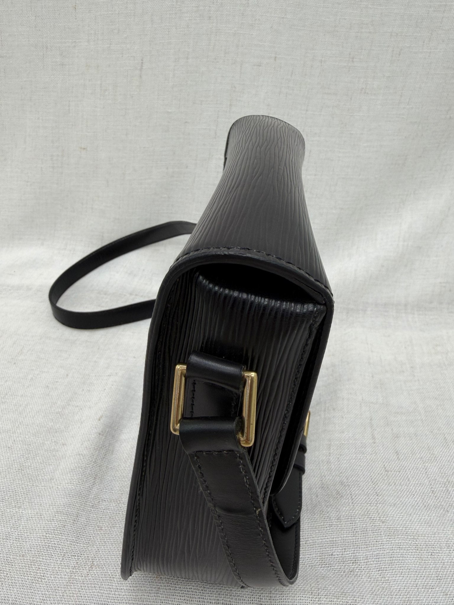 Louis Vuitton Black Epi Saint Cloud GM