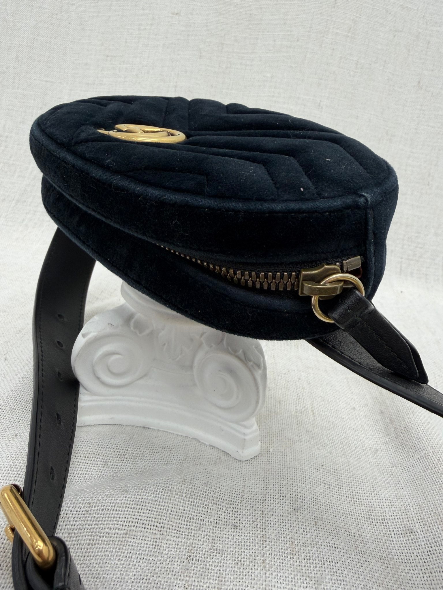 Gucci Black Velvet Marmont Belt Bag Size 75