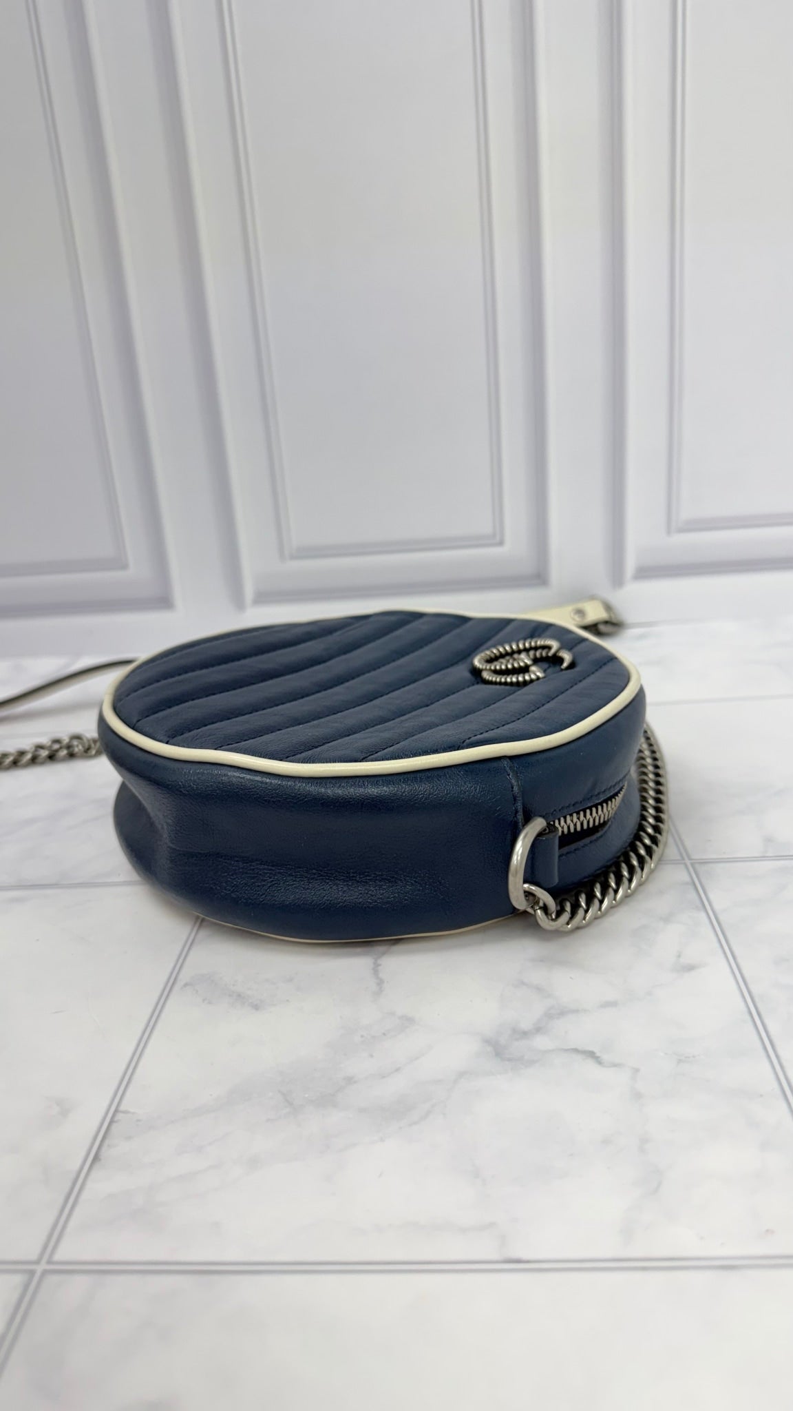 Gucci Blue Leather GG Marmont Round Chain Crossbody Bag 