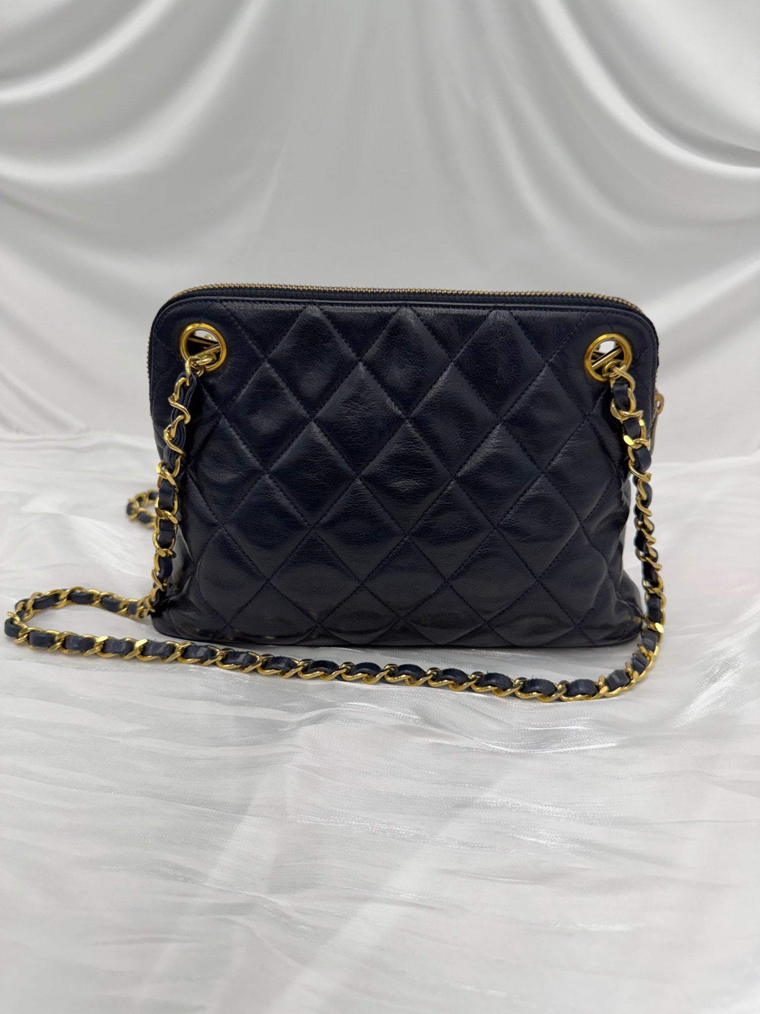 Chanel Navy Bue Quilted Lambskin Chain Shoulder Bag