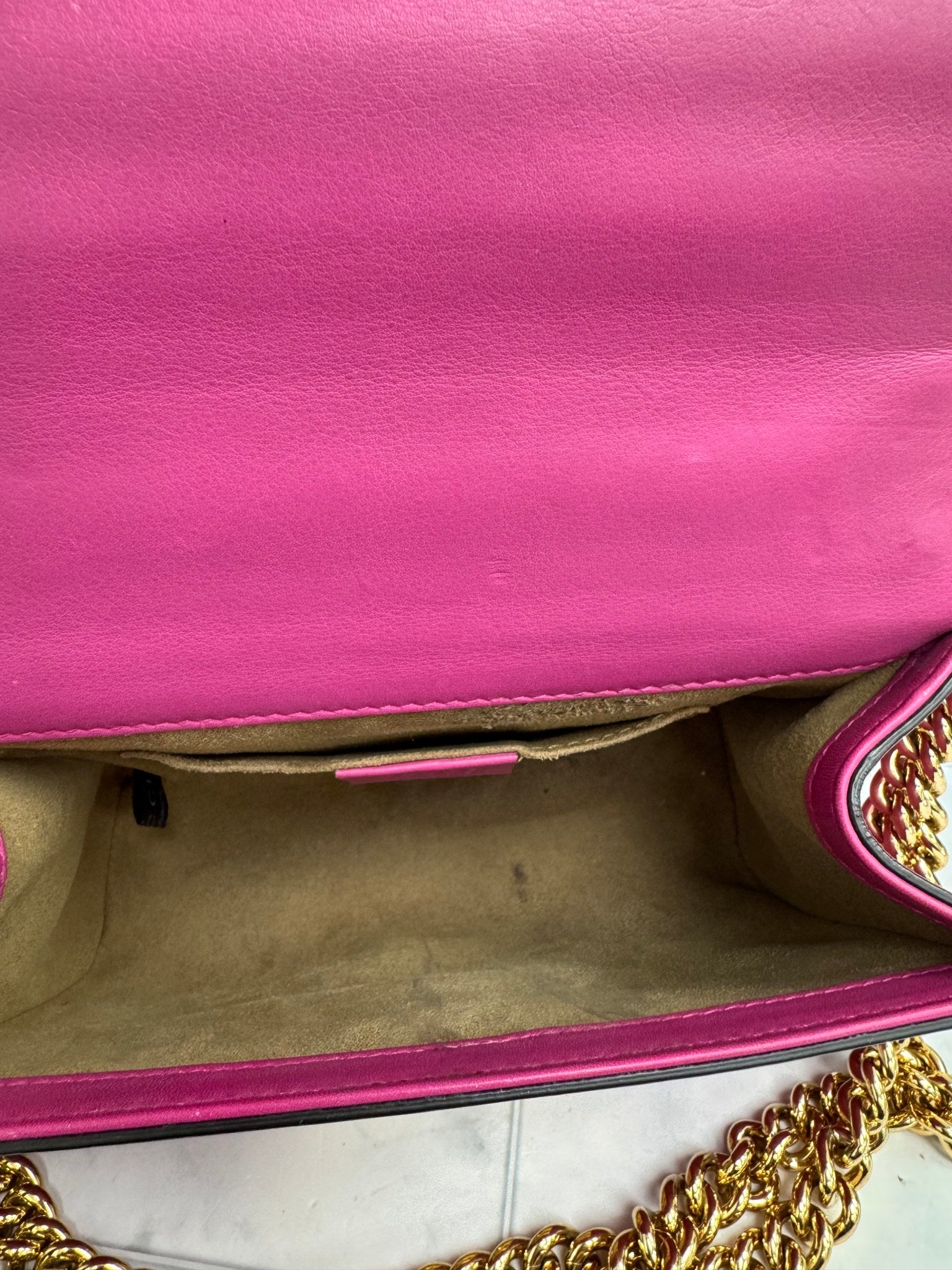 Gucci Fuchsia Leather Padlock Chain Shoulder Bag