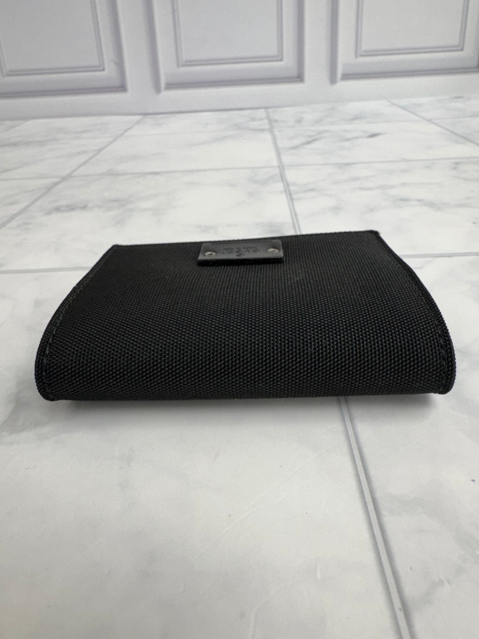 LIKE NEW - Gucci Black Nylon Coin Case