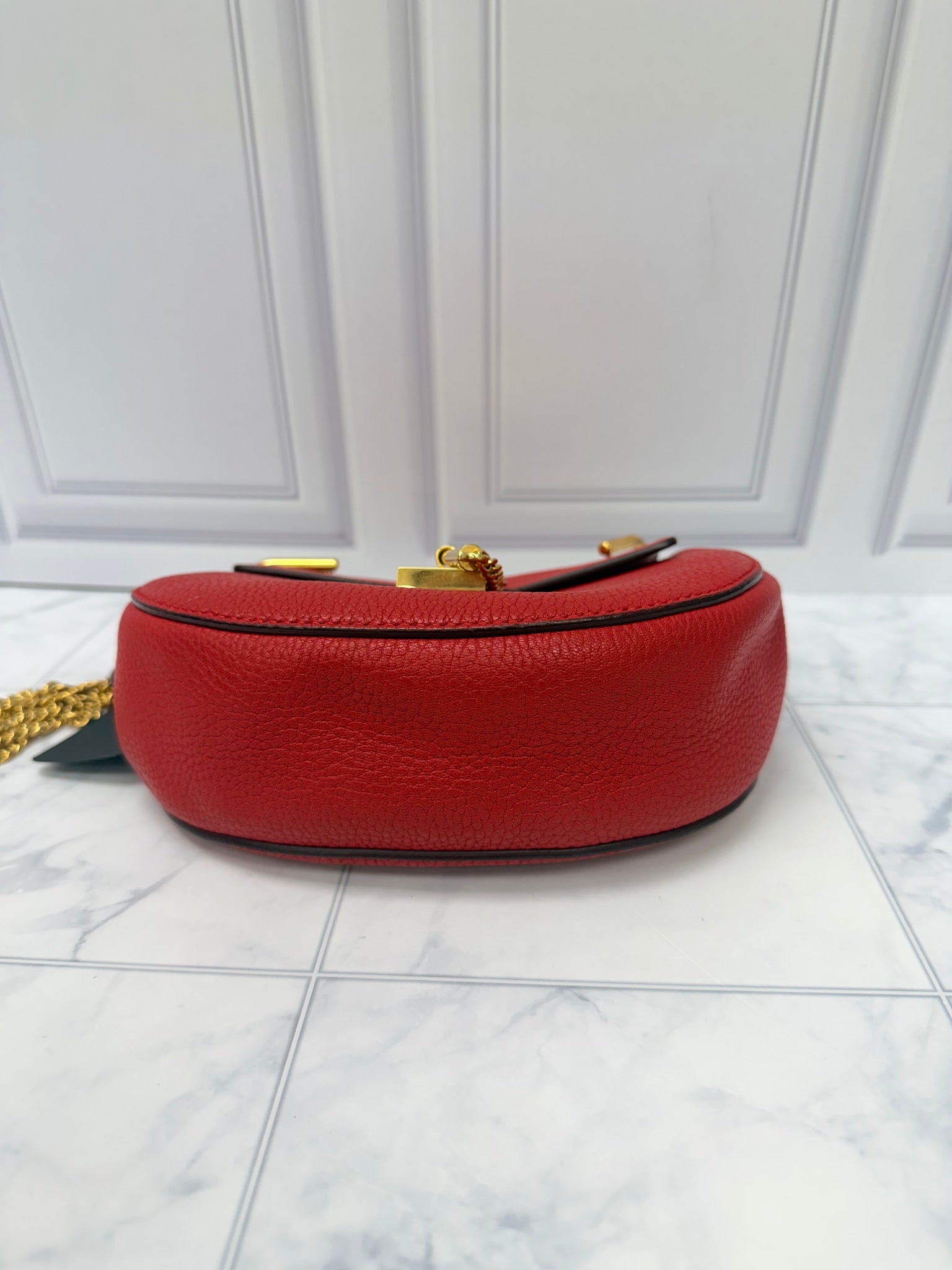Chloe Red Grained Leather Drew Chain Crossbody Bag
