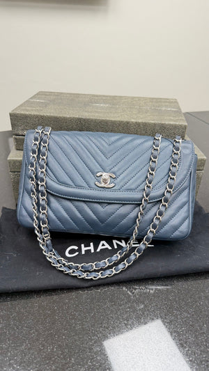 Chanel Navy Chevron Quilted Calfskin Round CC Flap Bag