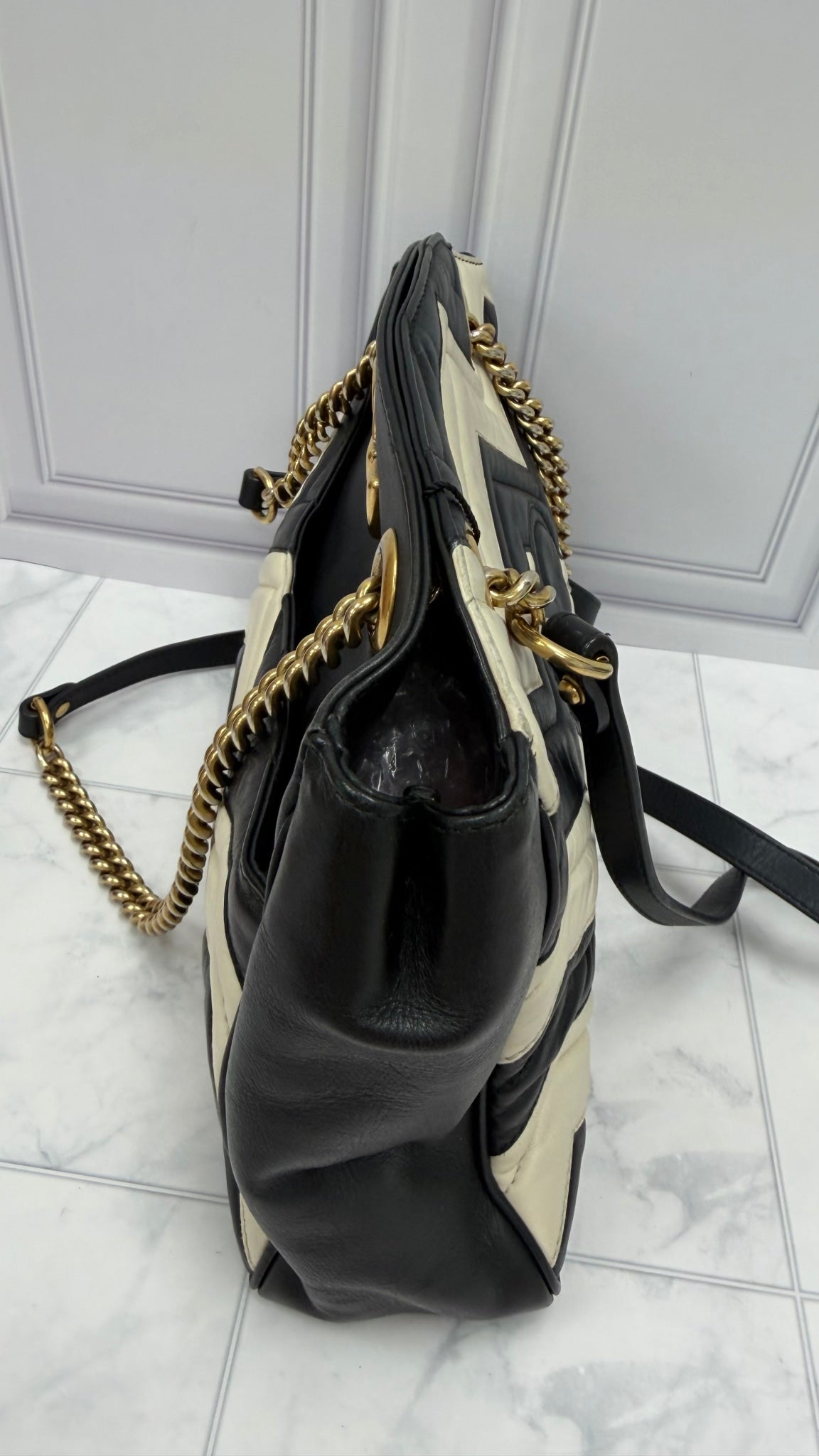 Gucci Black & White Chevron Leather Marmont Chain Shoulder Bag