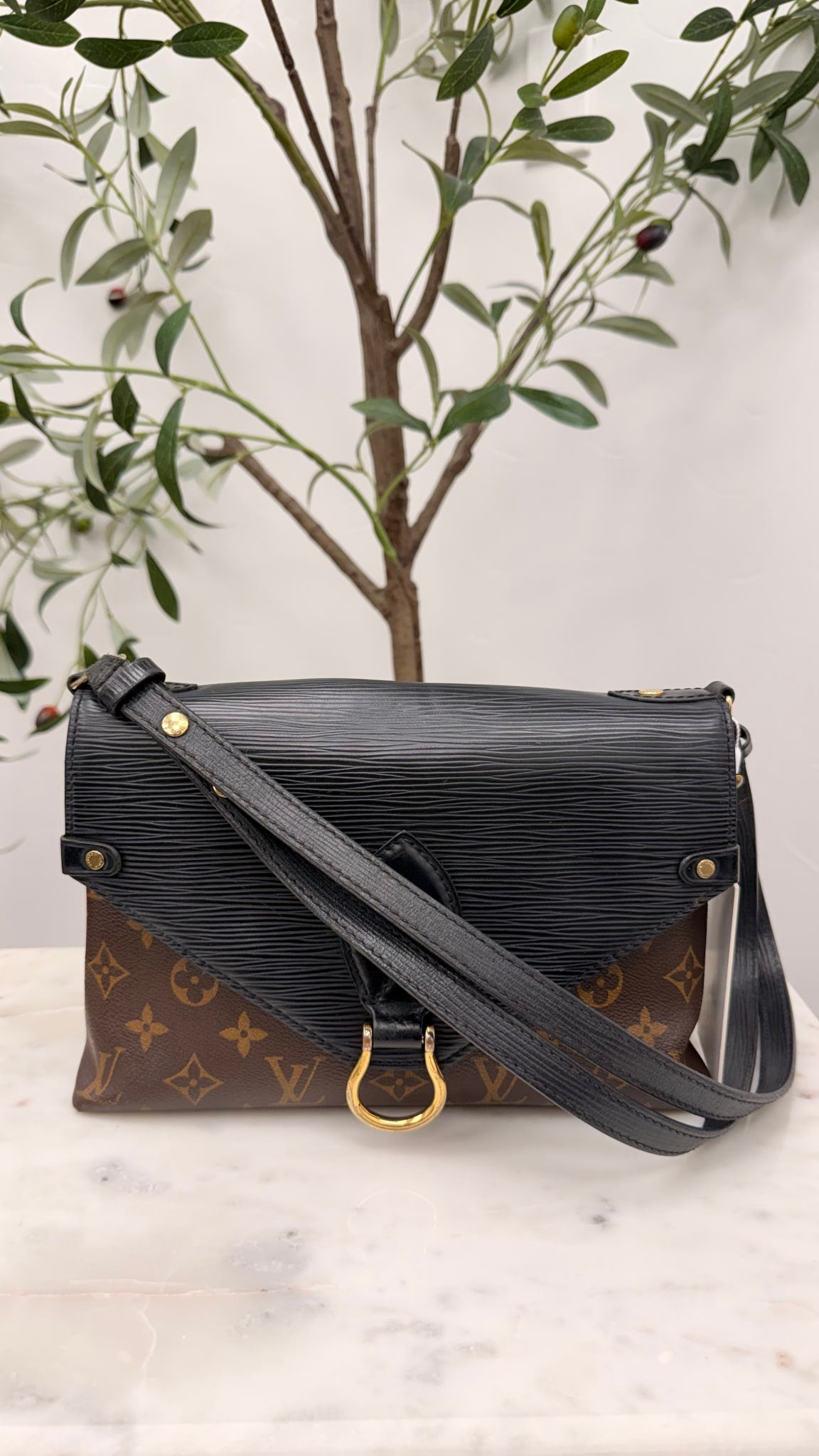 Louis Vuitton Monogram Black Epi Leather Saint Michel Shoulder Bag 