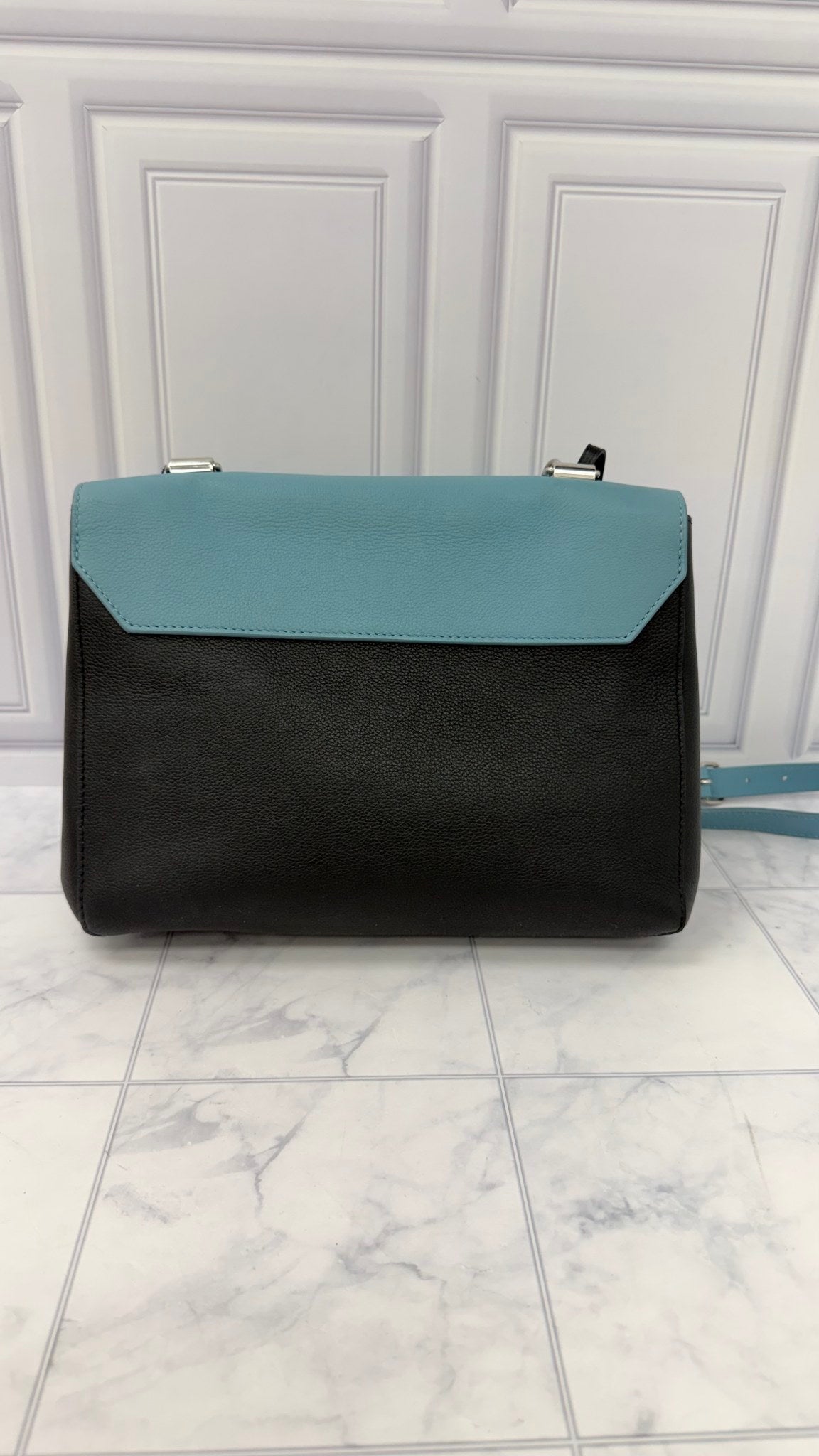 LIKE NEW - Louis Vuitton Black And Dusty Blue Taurillon Leather Lockme II 2Way Handbag 