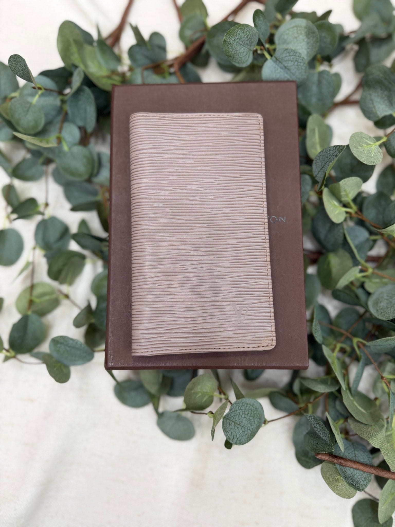 Louis Vuitton Lilac Epi Leather Brazza Wallet