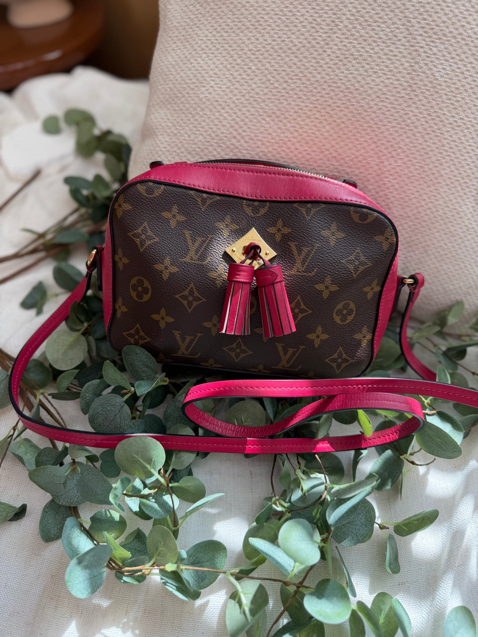 Louis Vuitton Monogram & Fuchsia Leather Saintonge Crossbody Bag