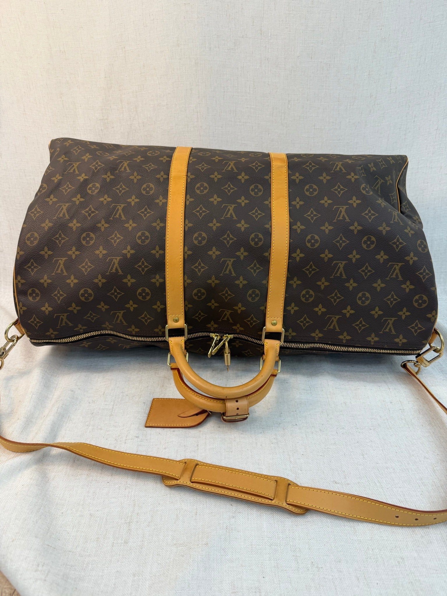 Louis Vuitton Monogram Keepall 60 Bandouliere Bag