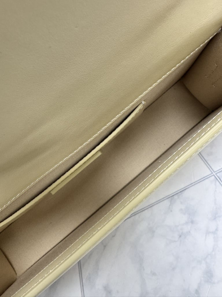 BRAND NEW - Jacquemus Beige Leather Le Bambino Long Shoulder Bag